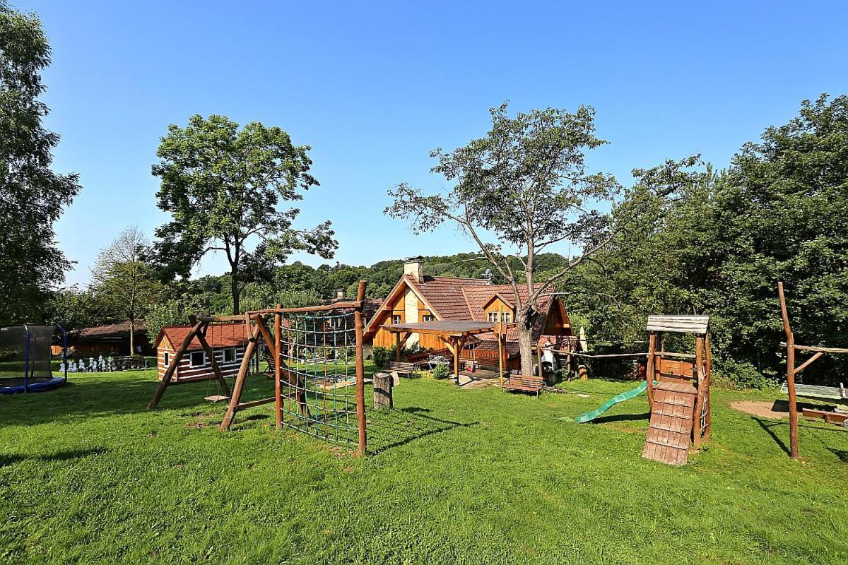 Miniresort Amulet Hruba Skala Exterior foto