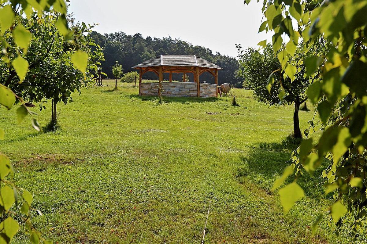 Miniresort Amulet Hruba Skala Exterior foto